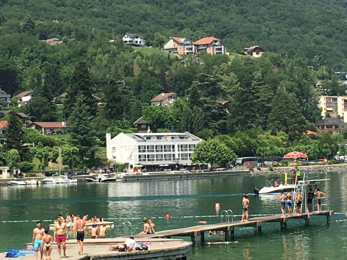 Pieds dans l'eau au lac du Bourget Le Bourget-du-Lac Extérieur photo